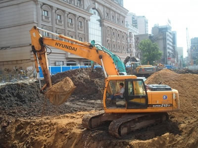 ��������011